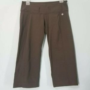 LULULEMON | Cropped Athletic Yoga Pants8-10? Brown